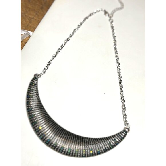 Black & Silver Bib Statement Necklace With Iridescent Accents Adjustable Chain L - Picture 2 of 9